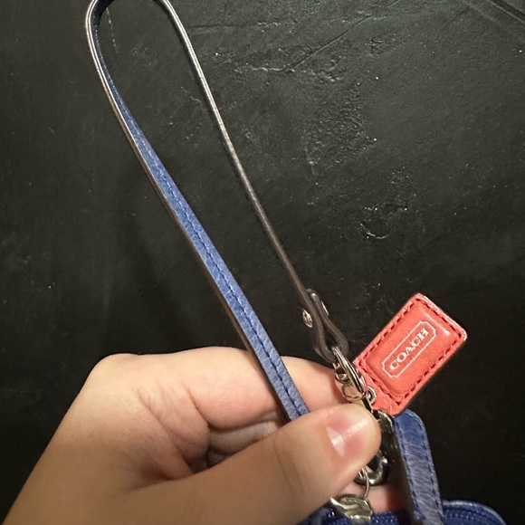 VTG COACH Blue Wristlet Wallet - Picture 2 of 4